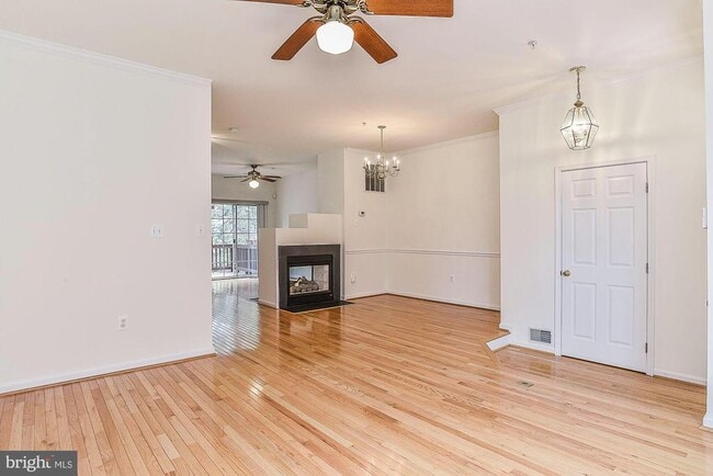 Building Photo - 6028 Madison Overlook Ct