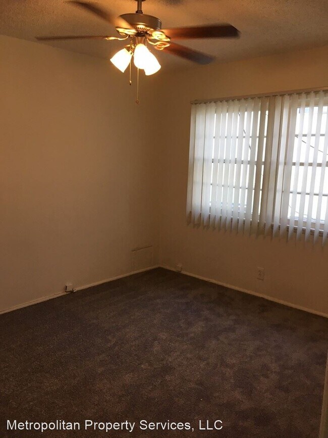 Building Photo - 1030 N Crescent Heights Blvd
