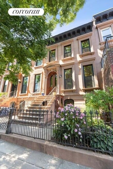 Building Photo - 37 Clifton Pl