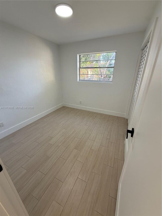 Building Photo - 11063 SW 5th St