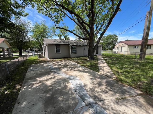 Building Photo - 936 Pindar Ave