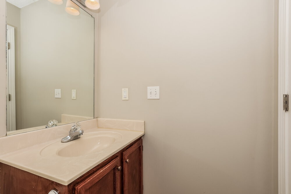 Building Photo - 2917 Hearthside Dr