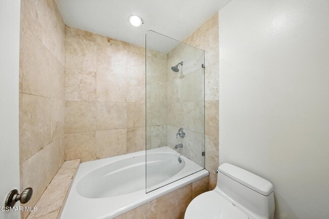 Building Photo - 3825 Charthouse Cir
