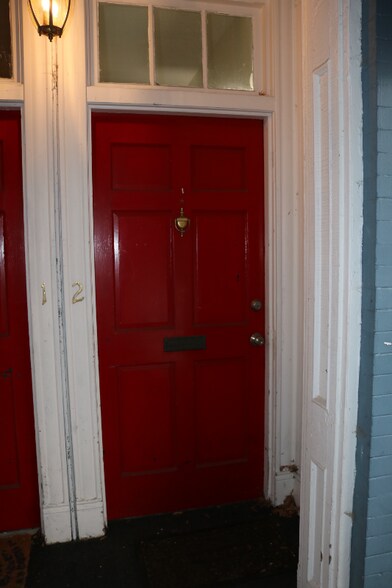 Primary Photo - 2525 Stuart Ave