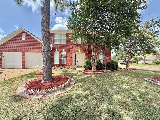 Building Photo - 14802 Bellflora Ct