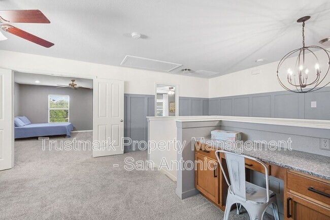 Building Photo - 545 Stonebrook Dr