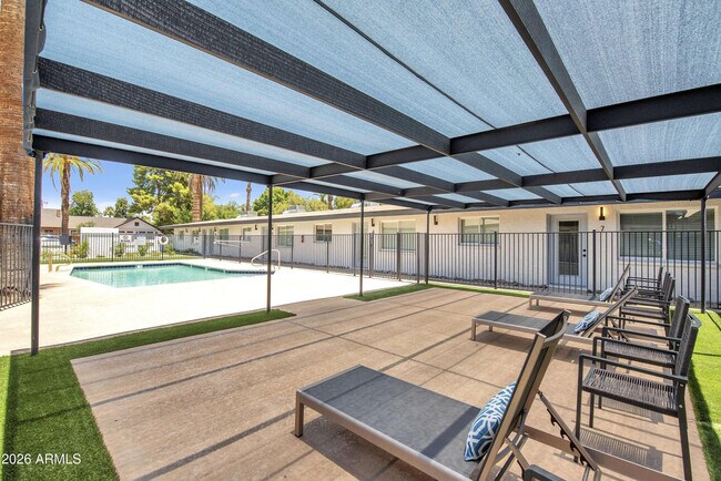 Building Photo - 35 W Medlock Dr