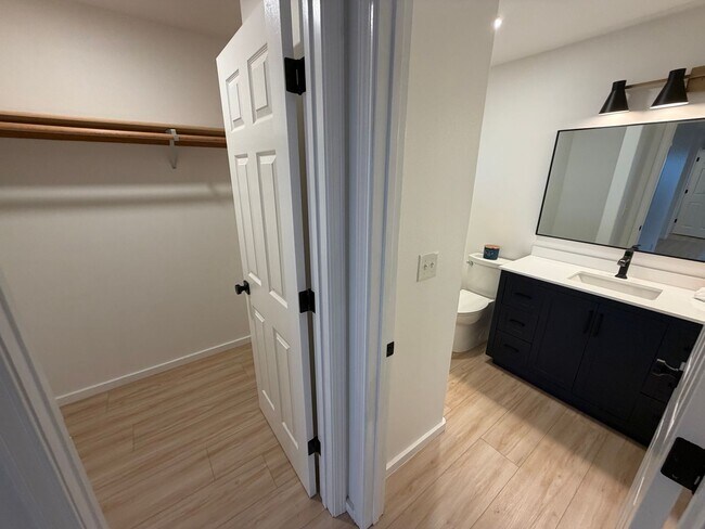 Building Photo - Oceanview Estates Home