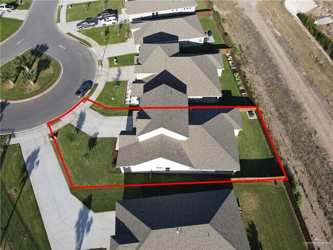 Building Photo - 25 Belle Ct