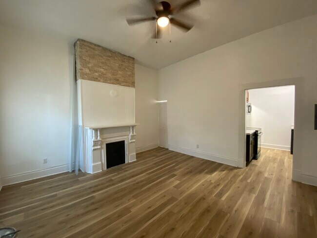 Building Photo - 519 N 20th St