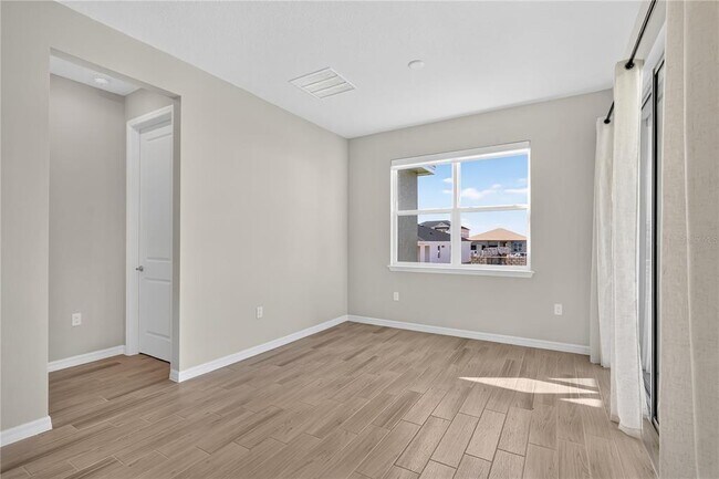 Building Photo - 4723 Frst Hvn Wy