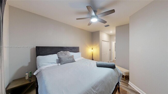 Building Photo - 25448 SW 108th Ave