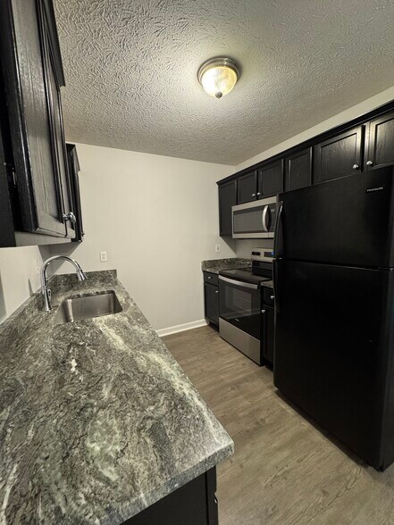 Primary Photo - Woodfield Apartment Homes