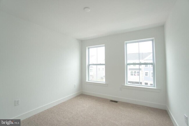 Building Photo - 114 Higher Rock Ct