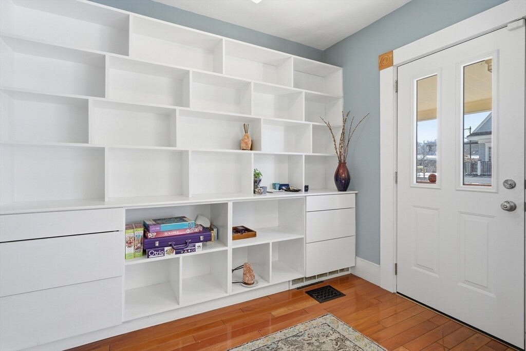 Building Photo - 11 Asticou Rd