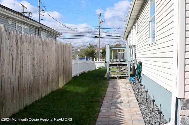 Building Photo - 111 Long Branch Ave