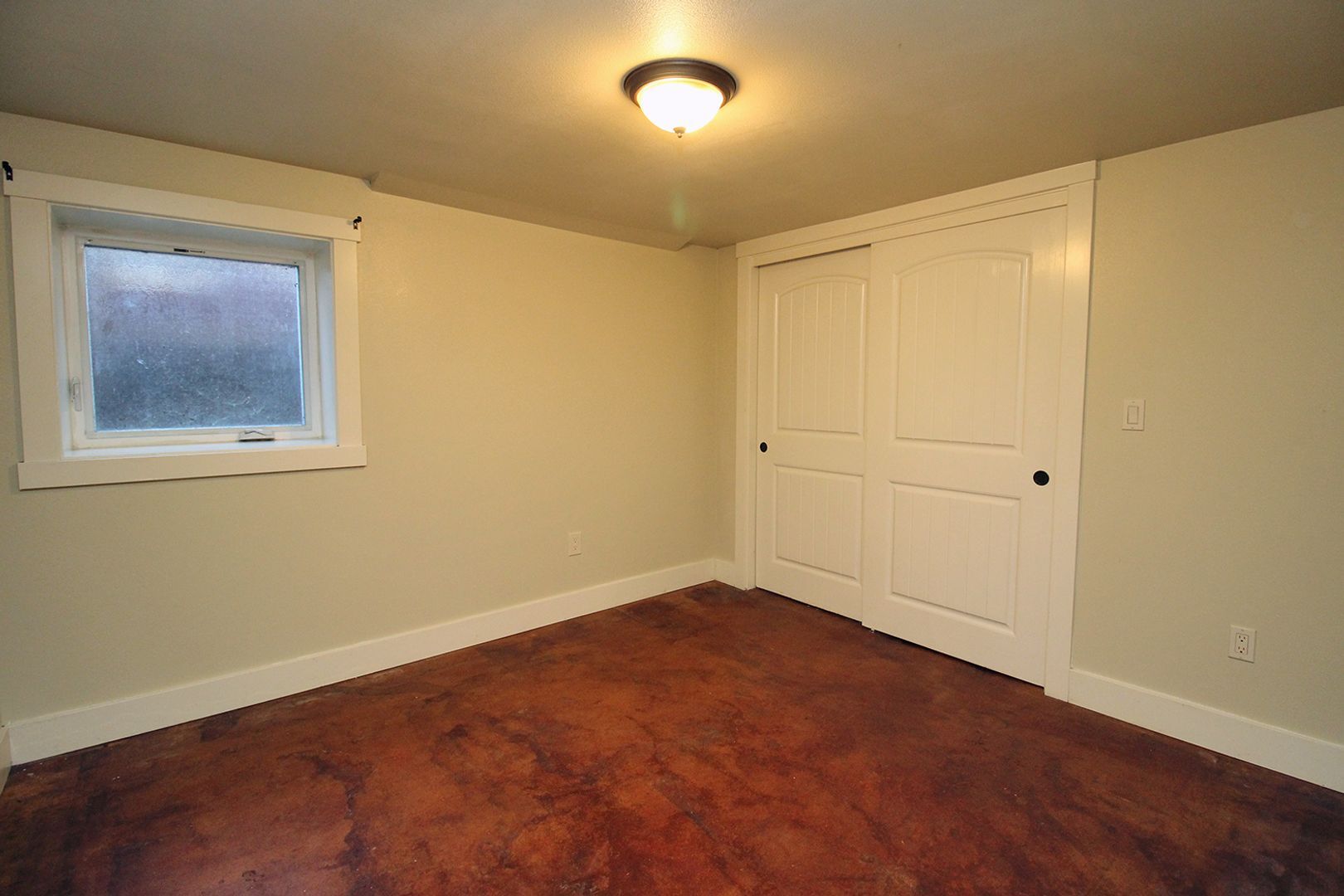 Building Photo - 4815 SE 75th Ave