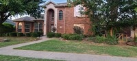Building Photo - 1200 Oakley Dr