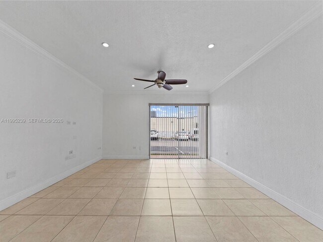 Building Photo - 7220 SW 94th Pl