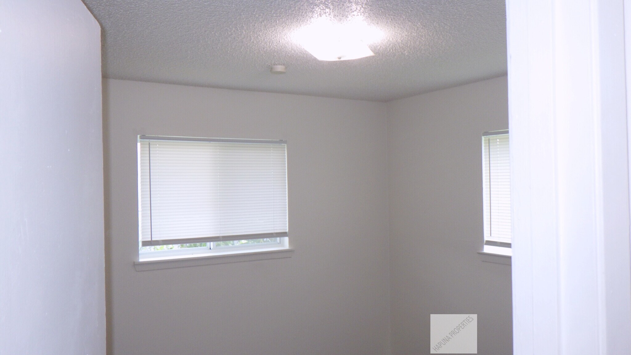 Building Photo - 313 Tarasco St