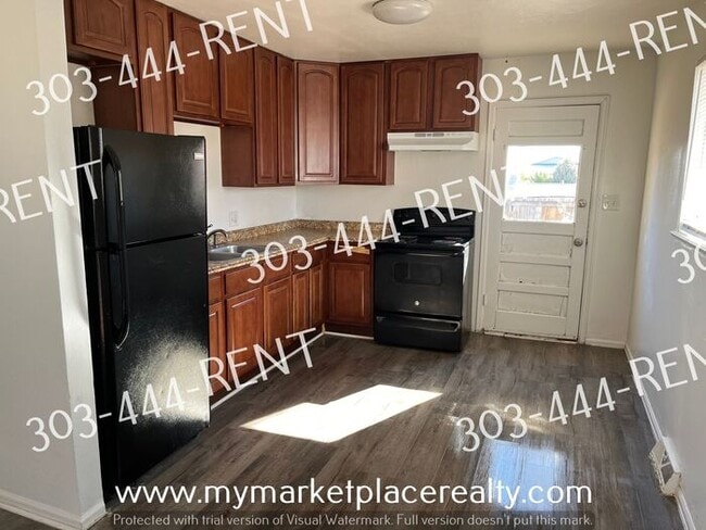 Building Photo - 2 Bedroom & 1 Bathroom in Brighton
