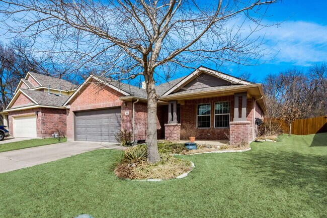 Building Photo - Gorgeous 3 Bed, 2 full bath gem located in the heart of the sought-after Chadwick Farms