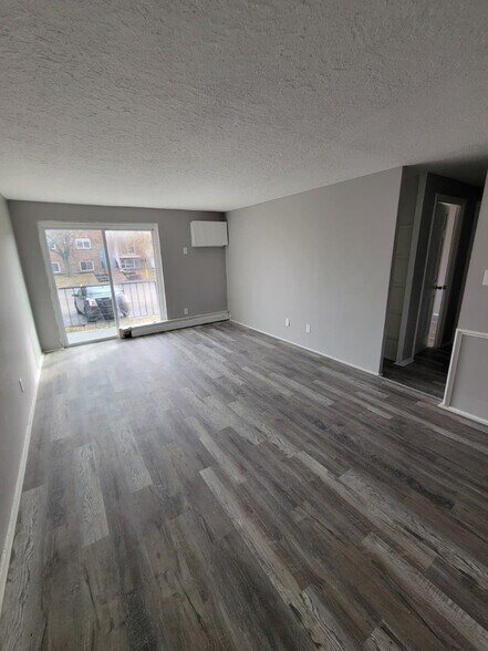 Building Photo - 13420 Euclid Ave