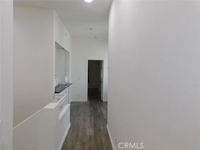 Building Photo - 5 Lakefront