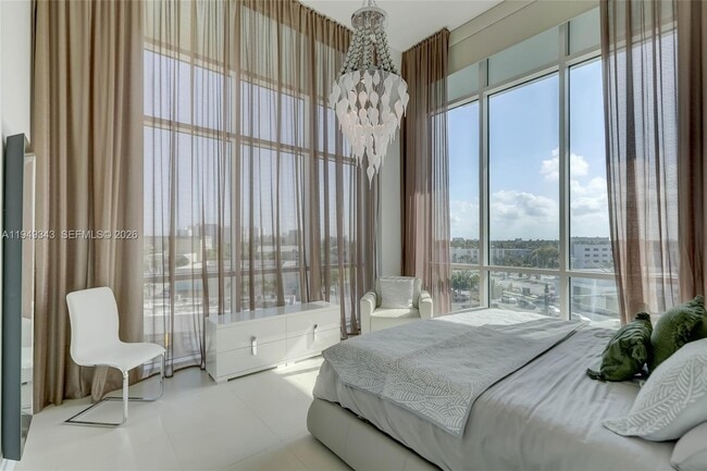 Building Photo - 1 N Ocean Blvd