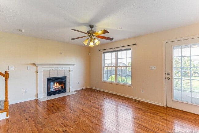 Building Photo - 1901 Ellie Ave