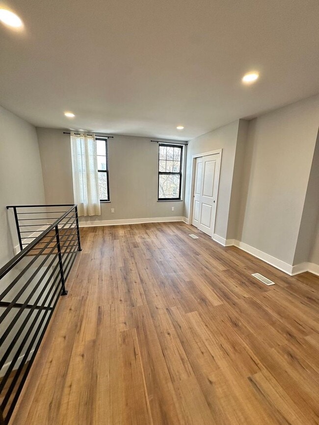 Building Photo - 1709 S 22nd St