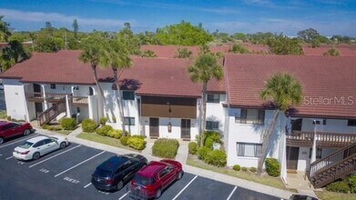 Building Photo - 1614 Stickney Point Rd