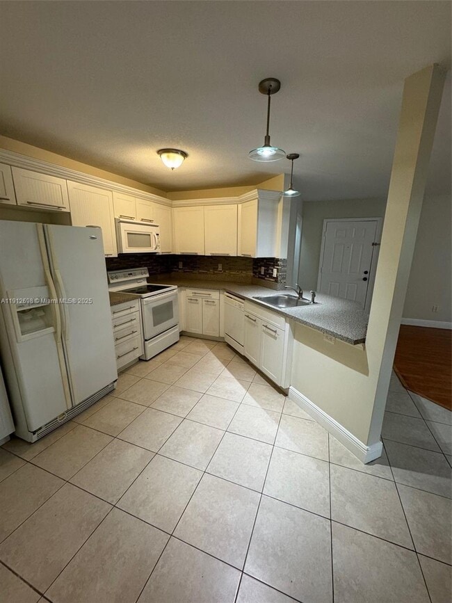 Building Photo - 4025 W McNab Rd