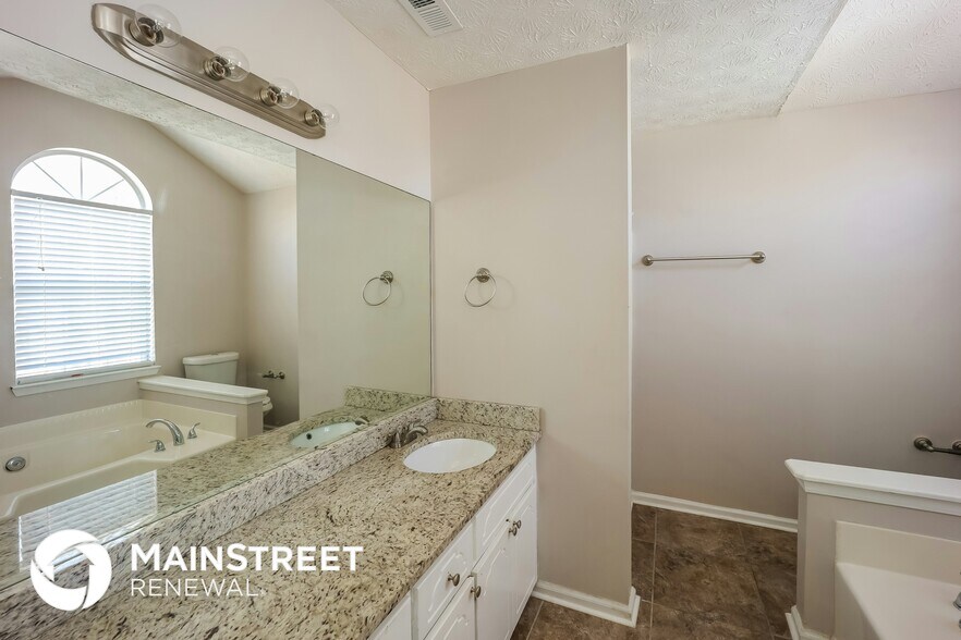 Building Photo - 10870 Morning Dove Ct