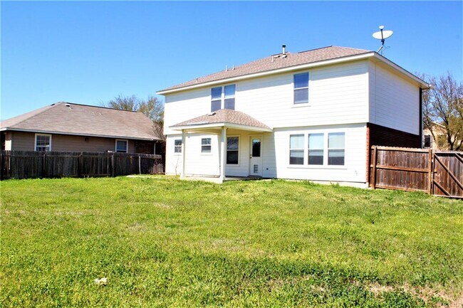 Building Photo - 1301 Knippa Cove