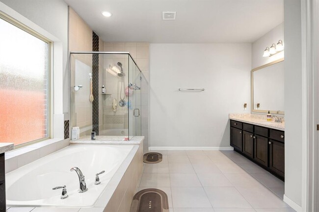 Building Photo - 7722 Millstone Trl Ln