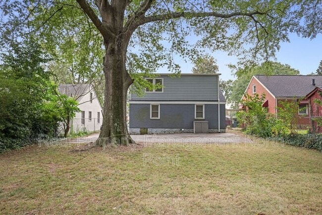 Building Photo - 2616 Northview Ave