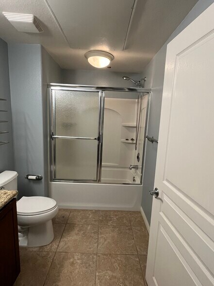 Bathroom-2 - 3877 Pell Pl