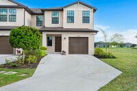 Building Photo - 14275 Oviedo Pl