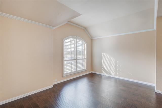 Building Photo - 7220 Cloverleaf Dr