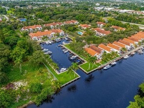 Building Photo - 2900 Hidden Harbour Ct