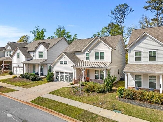 Building Photo - 3388 Kelowna Ct