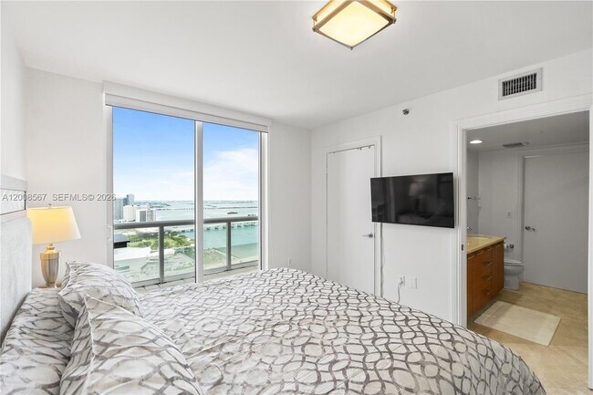 Building Photo - 50 Biscayne Blvd