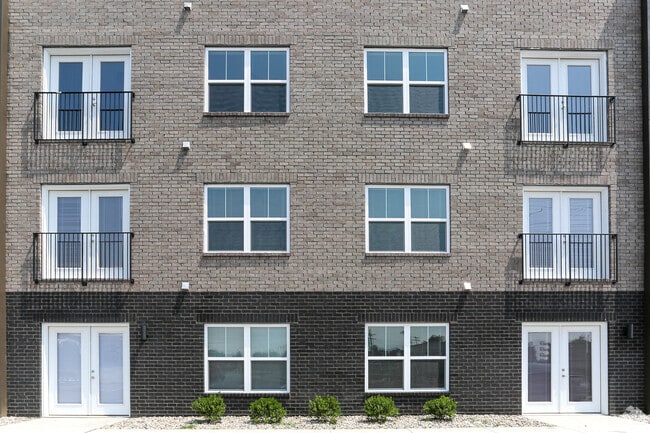 Building Photo - Lofts on 3rd