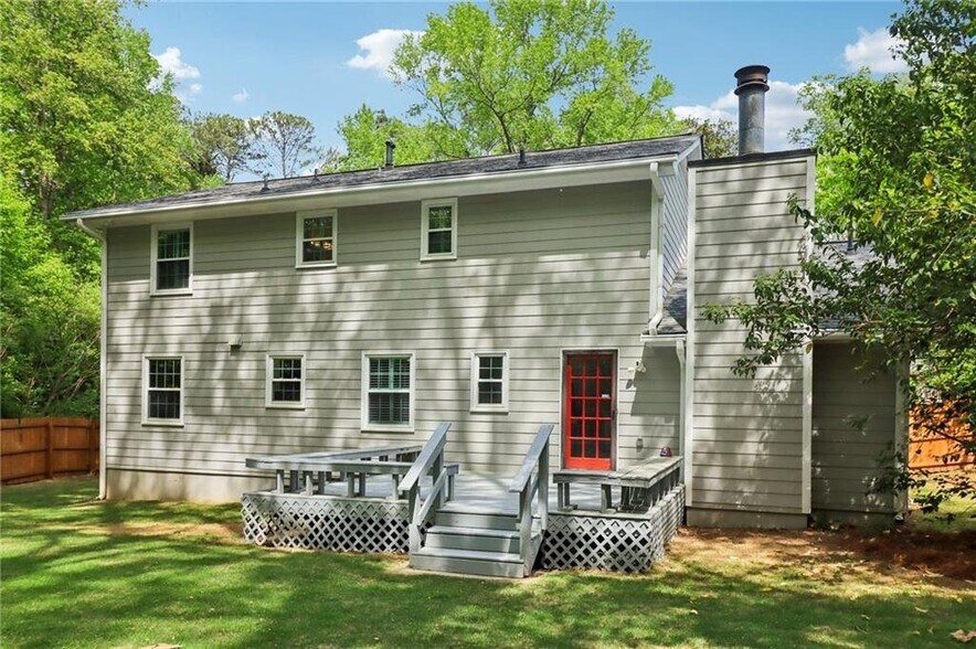 Building Photo - 571 Densley Dr