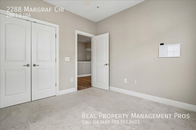 Building Photo - 2288 Margraf Cir