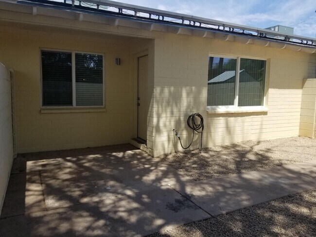Building Photo - 2019 W Turney Ave
