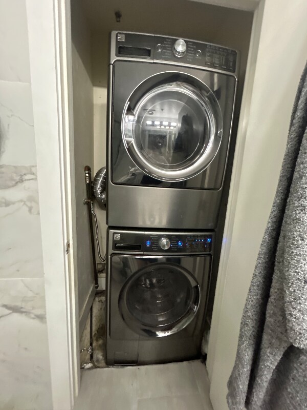 Building Photo - 88 Franklin St