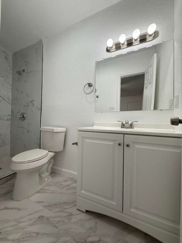 Building Photo - 6718 Pear Tree