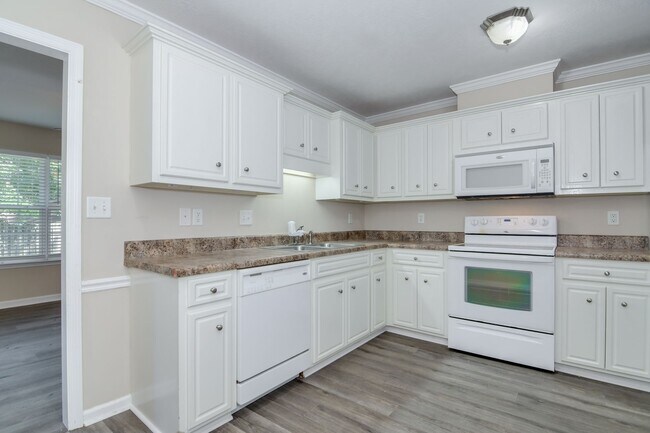 Building Photo - 516 Goodale Court